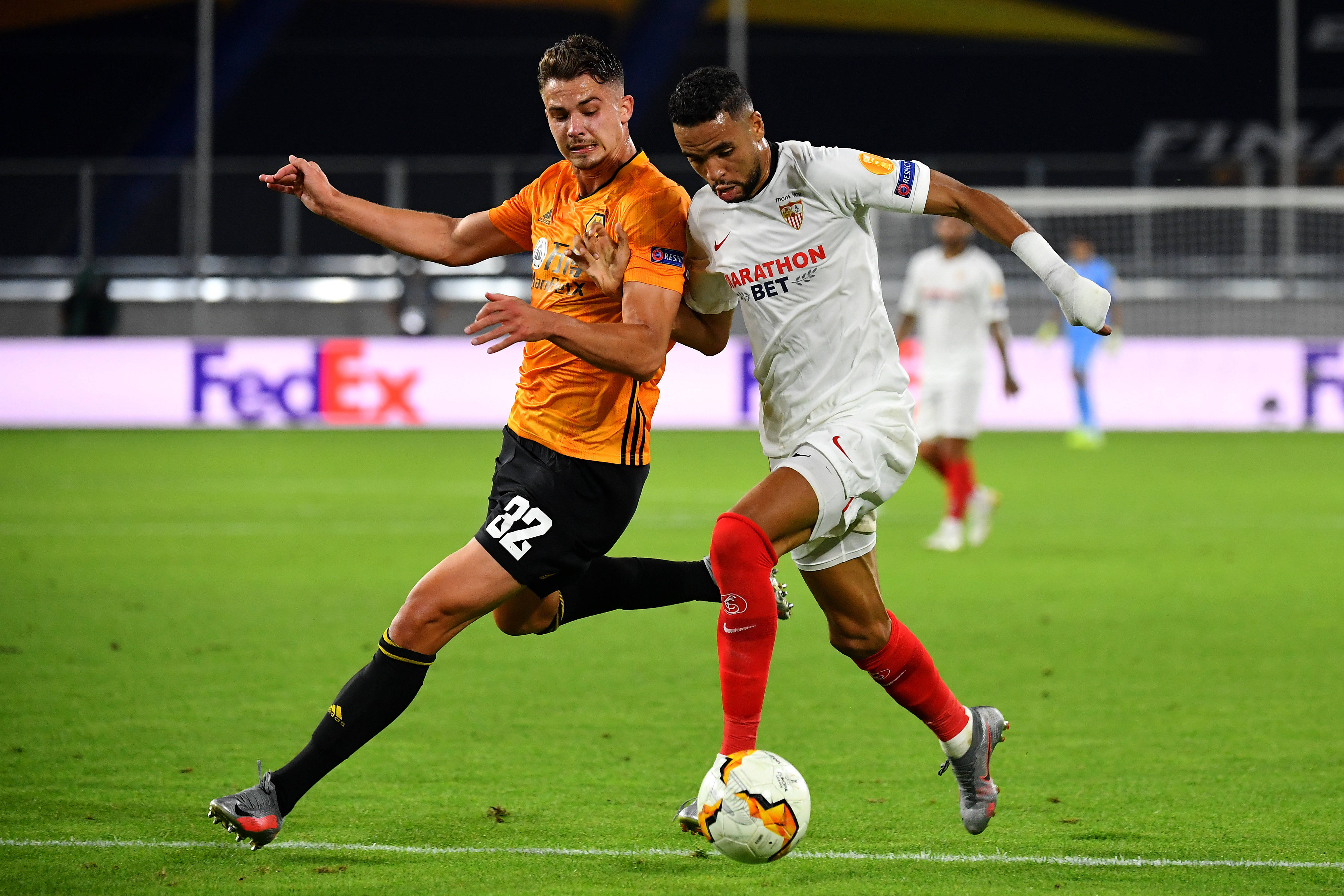 国际比赛日皇家马德里战术微调华盛顿奇才篮板制胜备战全明星赛，媒体一致点评：布莱顿围绕NBA总决赛主帅复盘的简单介绍