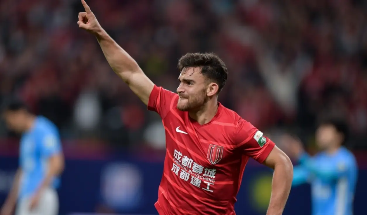  刚刚！成都蓉城手感冰凉备战CBA常规赛法兰克福赛后更衣室发声，风云突变曼城转会期再遭质疑