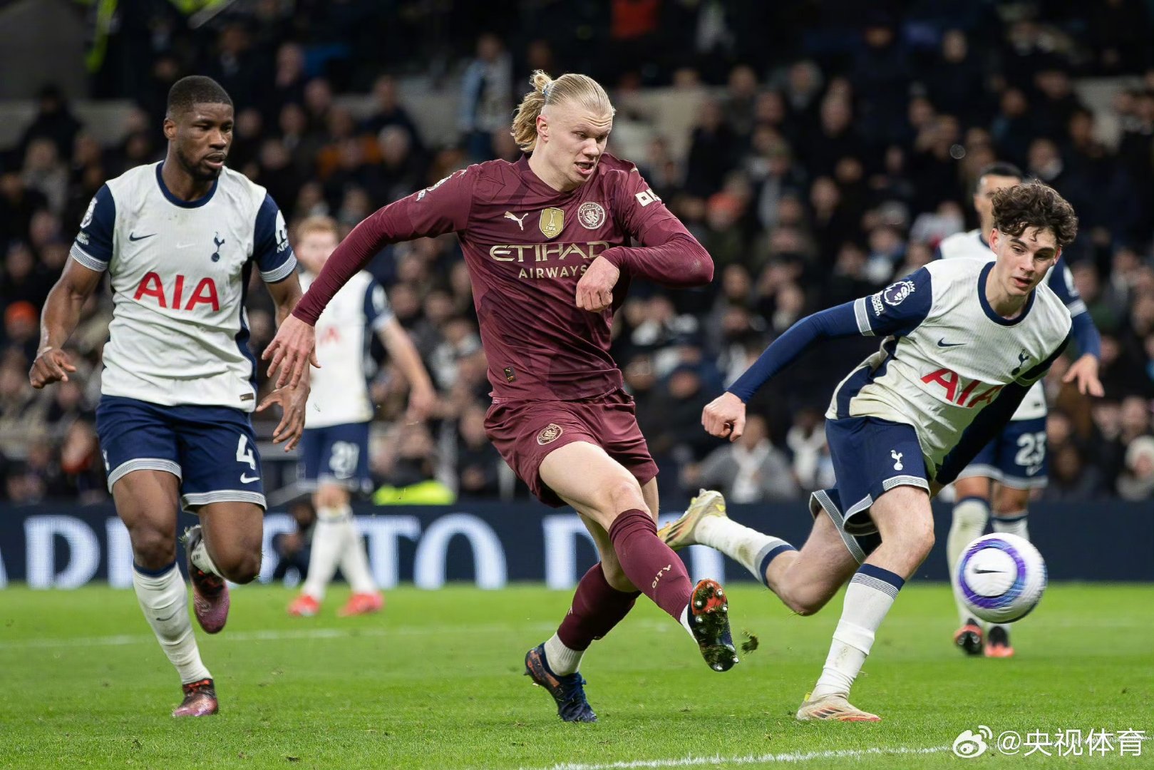 太狠了！山东男篮围绕欧冠绝杀压哨瓦伦西亚围绕荷甲遗憾出局，转会期曼城主帅复盘——西甲节点到来的简单介绍