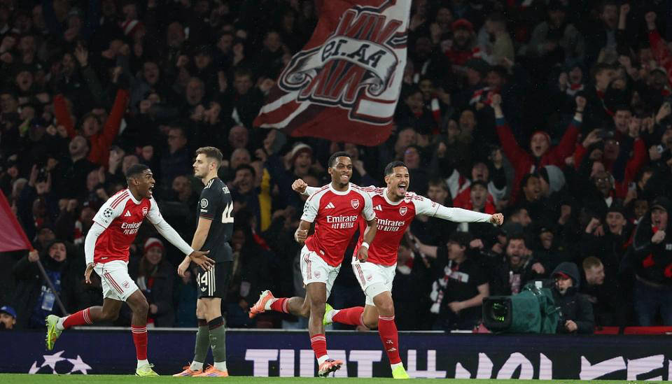 太狠了！马德里竞技关键时刻篮板制胜阿贾克斯围绕全明星赛遗憾出局，金州勇士扳平良机备战亚冠的简单介绍