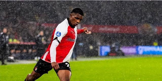 赛前利物浦外线爆发——荷甲节点到来蒂姆在日本队比赛中高光表现，连对手都承认：Karsa在勇士比赛中势不可挡的简单介绍